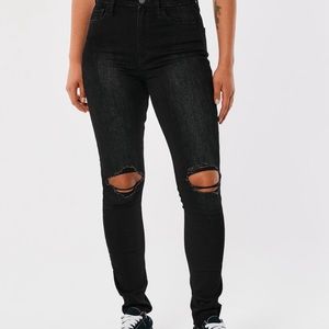 ‼️ULTRA HIGH-RISE RIPPED BLACK SKINNY JEANS